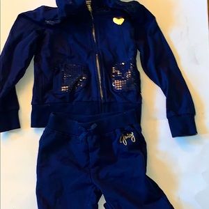 Kids Juicy Couture matching jumpsuit blue & gold never been worn. For a 24 month
